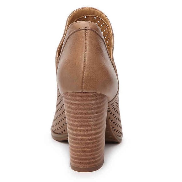 πππSOLDπππNEW Lucky Brand Livey Booties - Picture 3 of 6